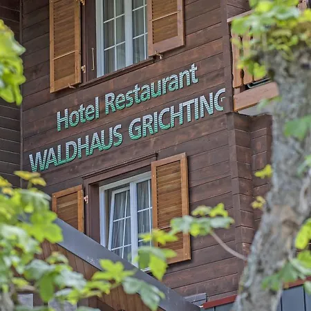 Restaurant Waldhaus لوكباد